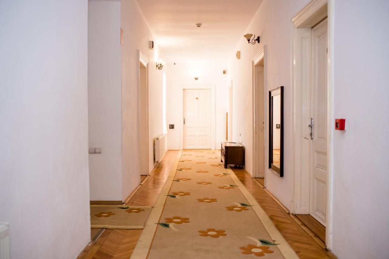 Hotel Marion Dumbraveni  Exteriér fotografie